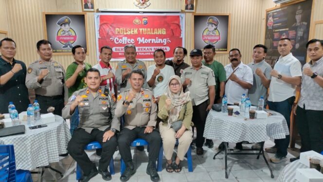 
 Jalin Sinergitas, Kapolsek Tualang Gelar Coffee Morning Bersama Insan Media