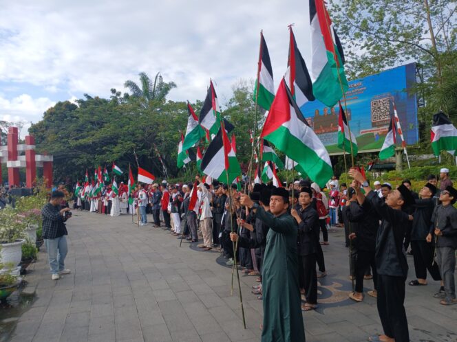 
 Peringati Kemerdekaan Indonesia, Pemuda Kalbar Dukung Kemerdekaan Palestina